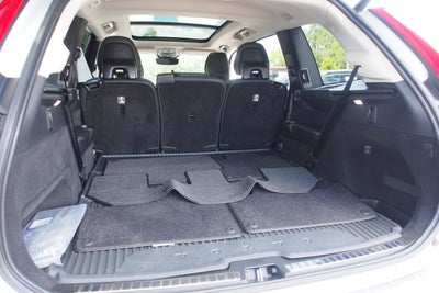 2024 Volvo XC90 Plus Bright Theme