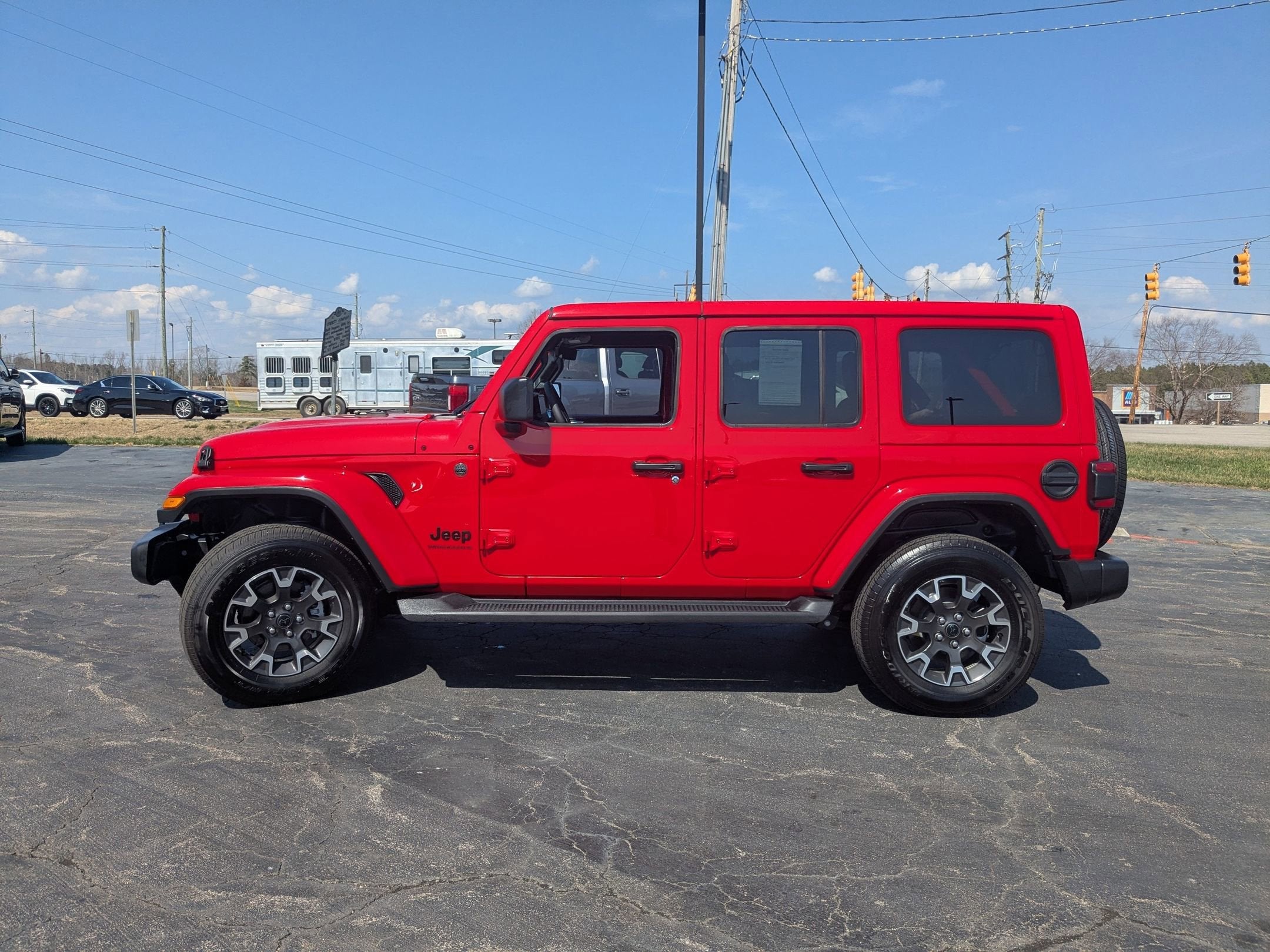2025 Jeep Wrangler Sahara