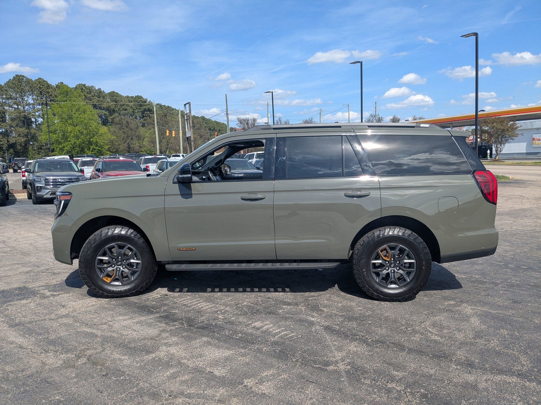 2025 Ford Expedition Tremor