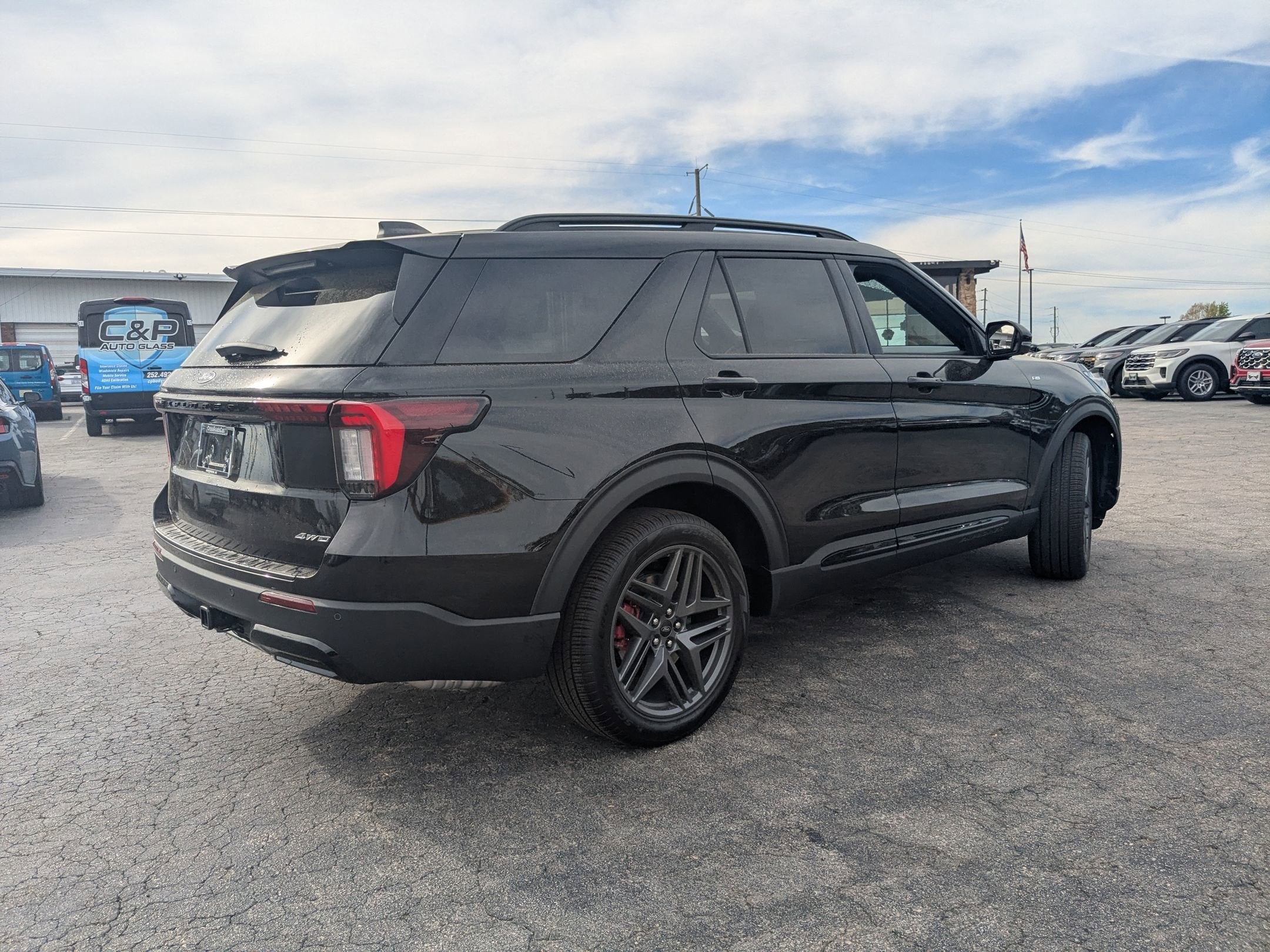 2026 Ford Explorer ST-Line