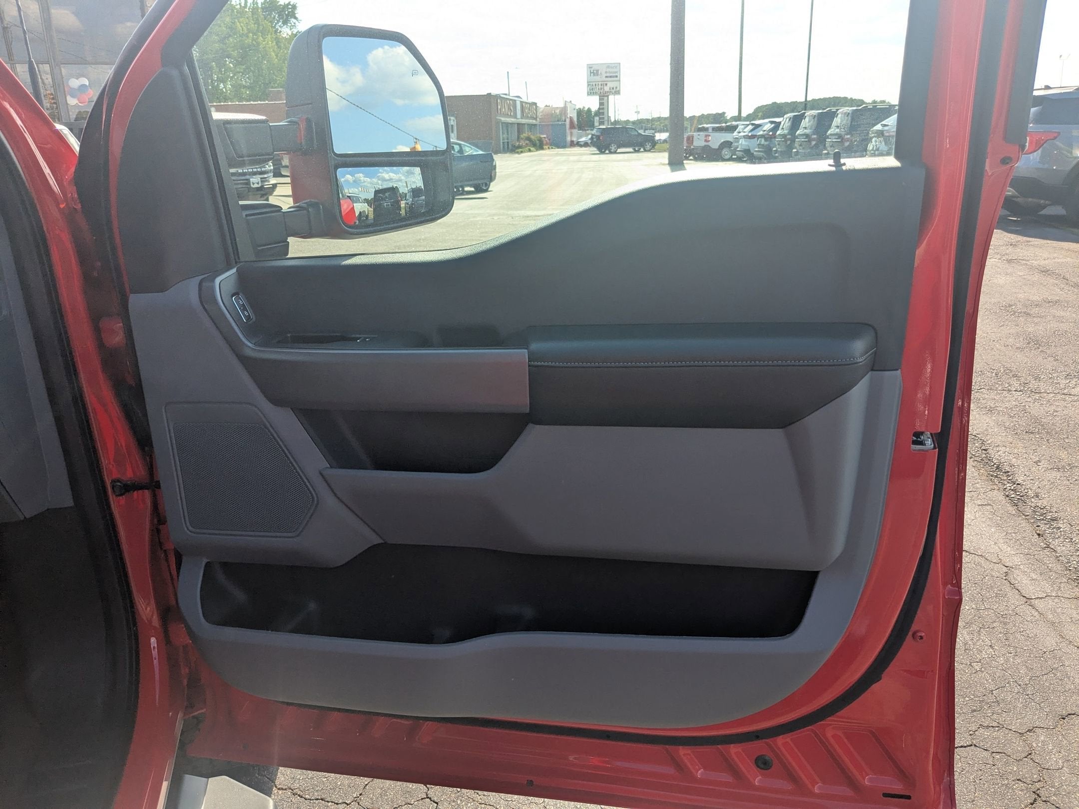 2024 Ford Super Duty F-250 SRW XLT