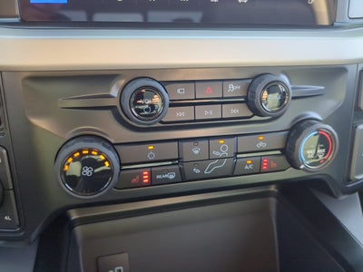 2027 Ford Super Duty F-350 SRW F-350® XLT