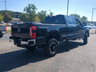 2027 Ford Super Duty F-350 SRW F-350® XLT