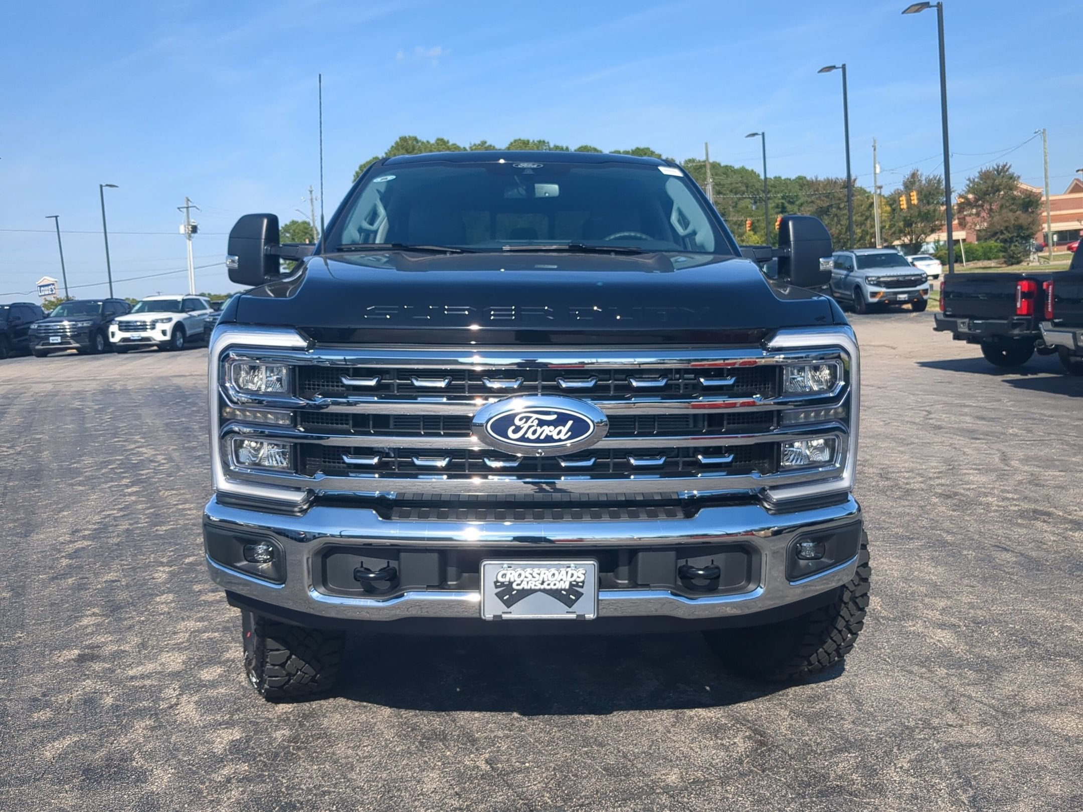 2027 Ford Super Duty F-350 SRW F-350® XLT