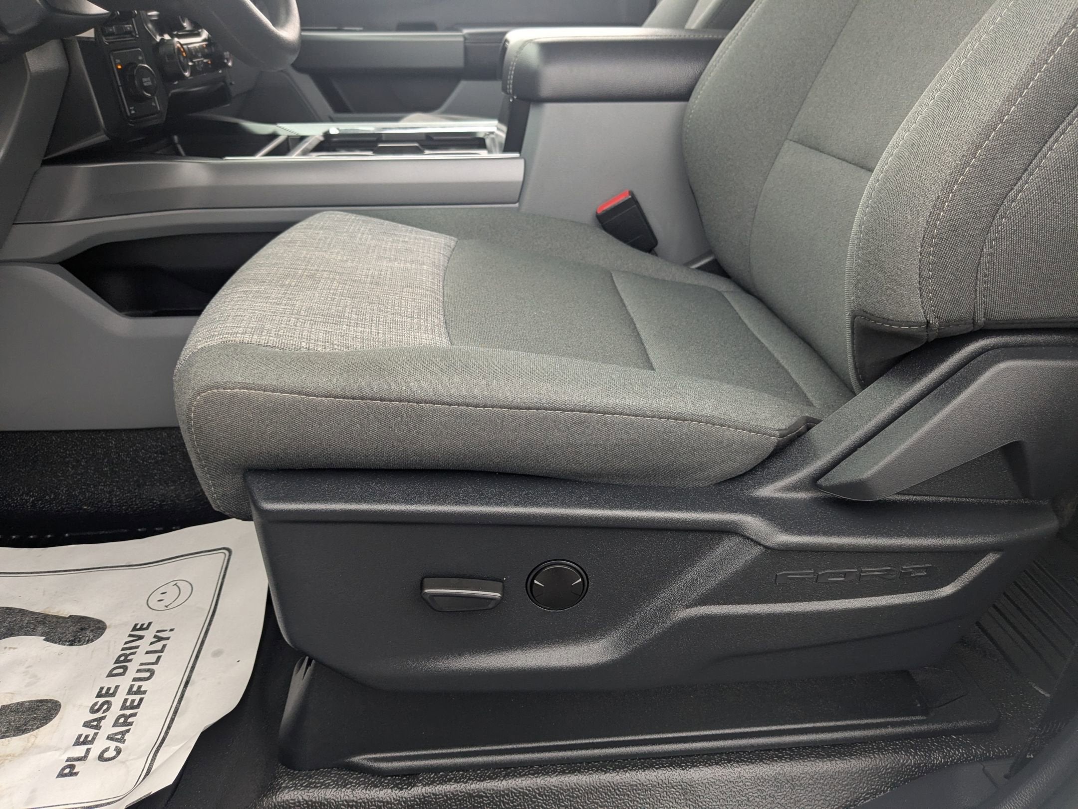 2025 Ford Super Duty F-350 SRW XLT