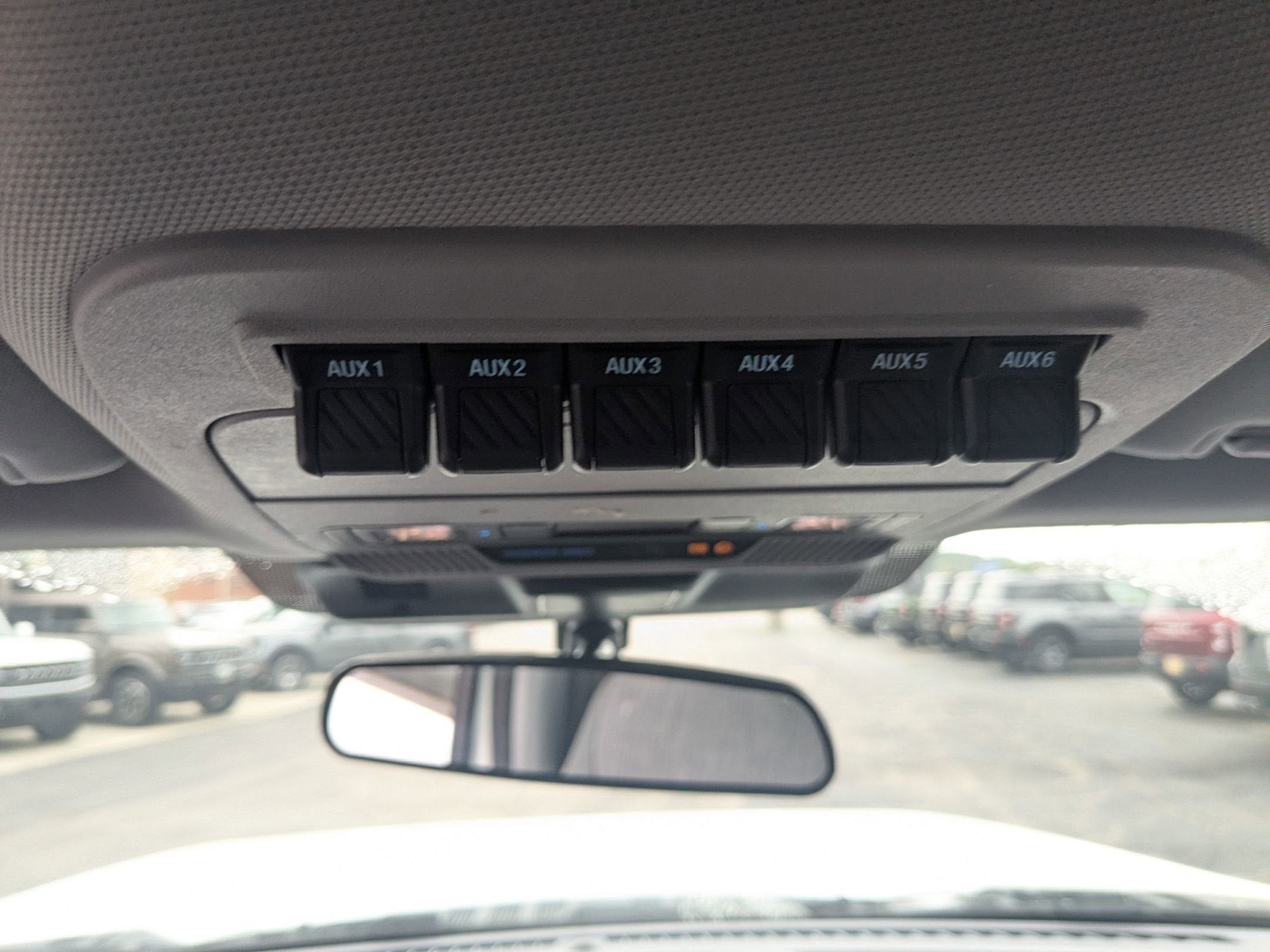 2025 Ford Super Duty F-350 SRW XLT
