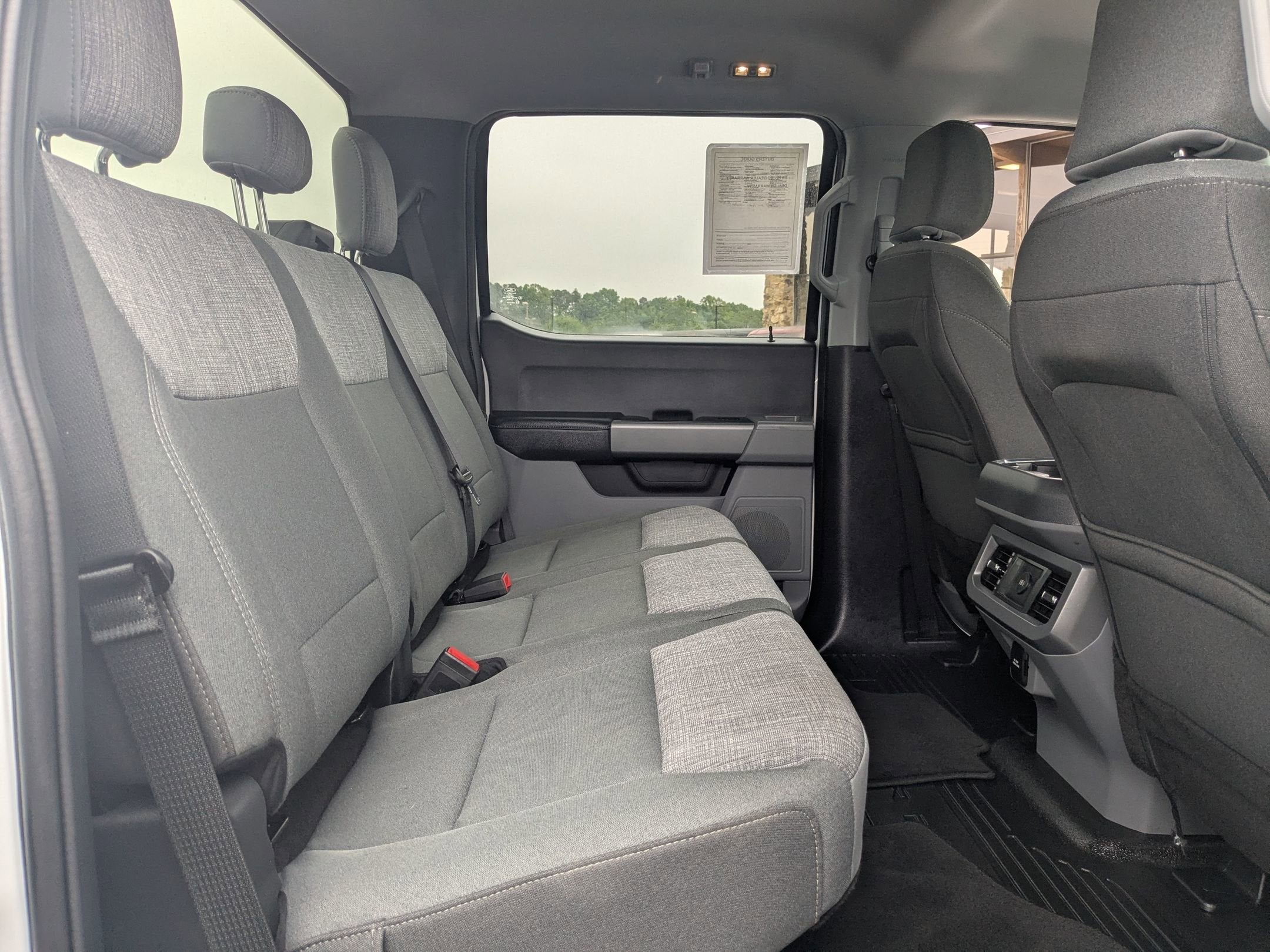 2025 Ford Super Duty F-350 SRW XLT