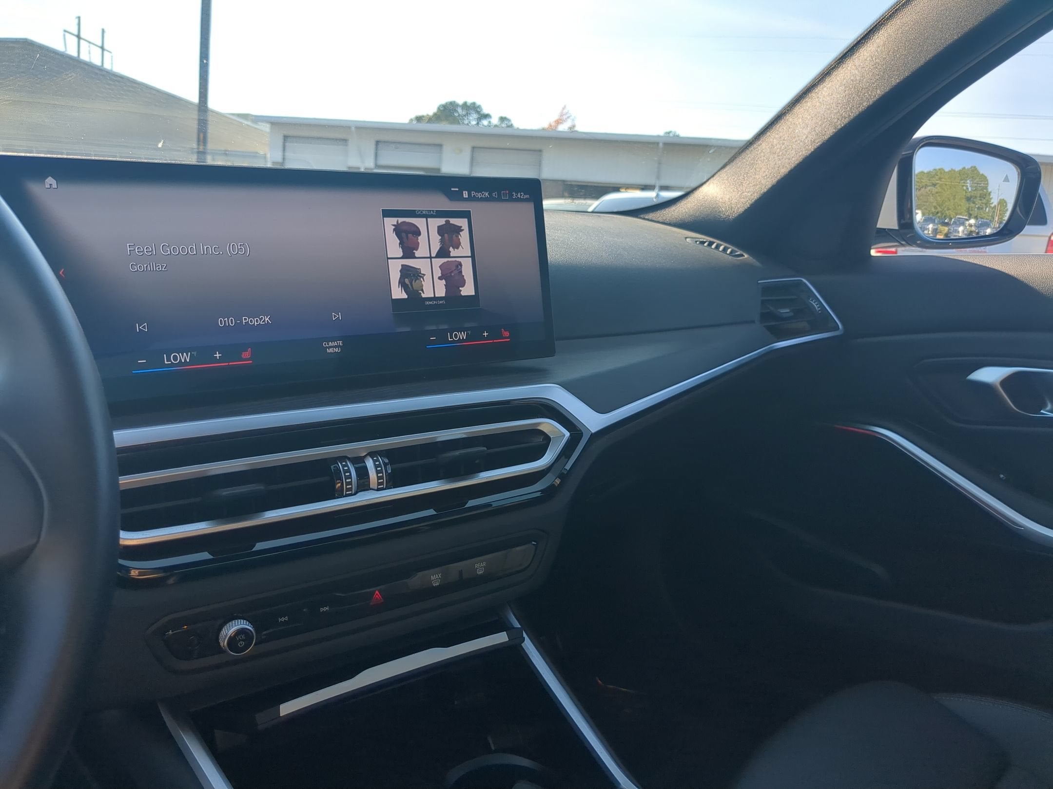 2024 BMW 3 Series 330i