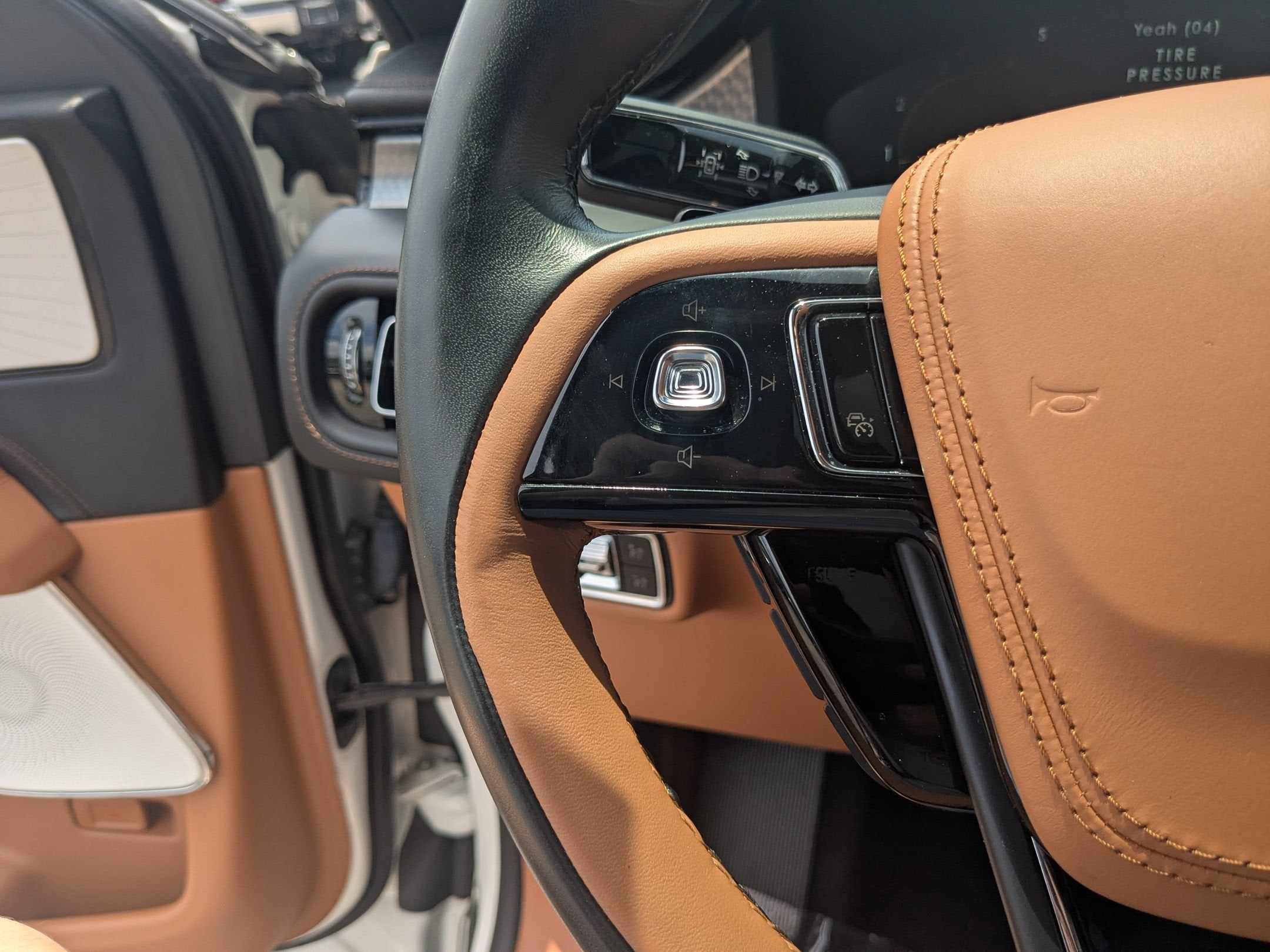 2023 Lincoln Aviator Black Label Grand Touring