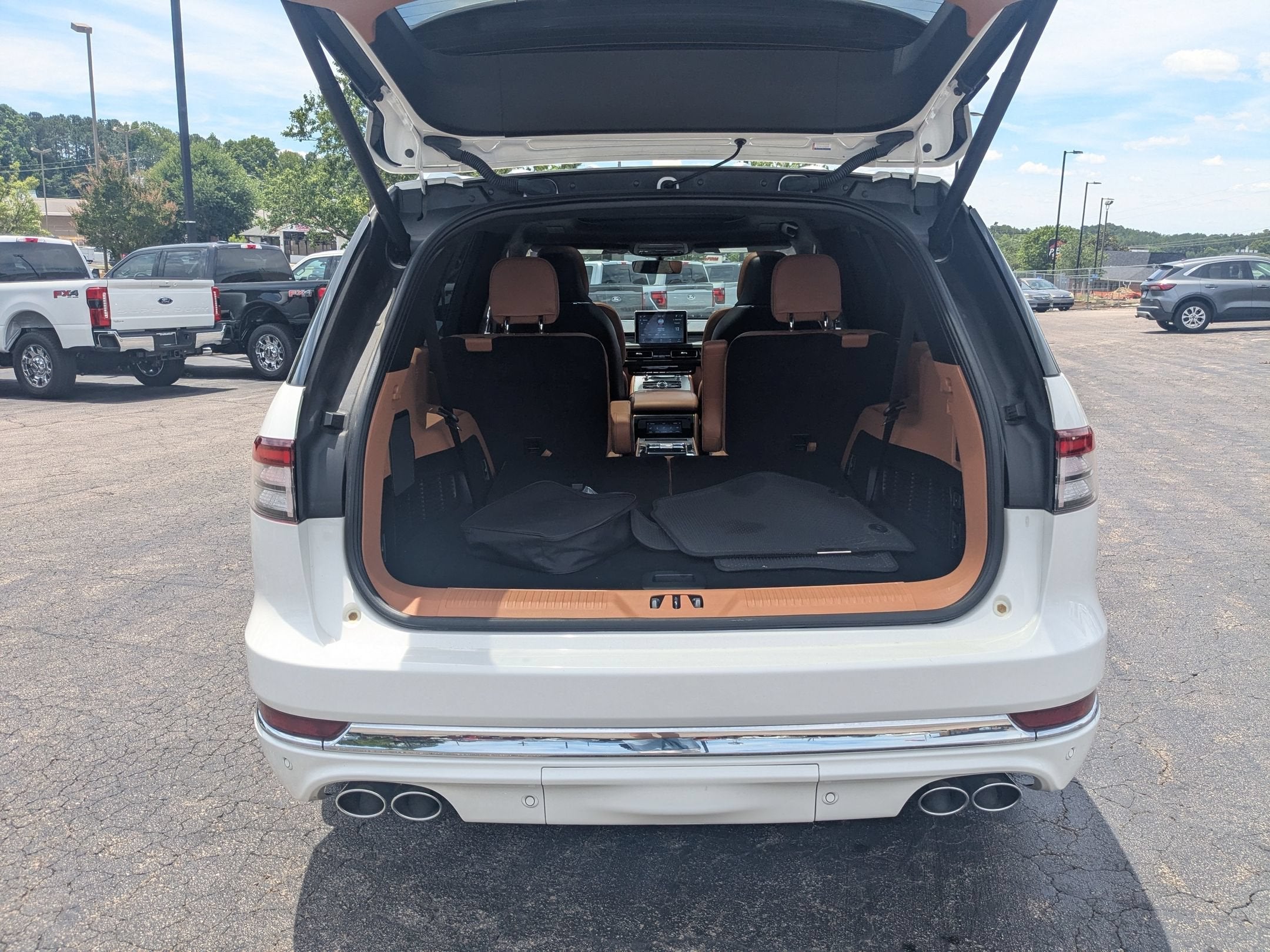 2023 Lincoln Aviator Black Label Grand Touring