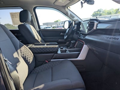 2022 Toyota Tundra 4WD SR5