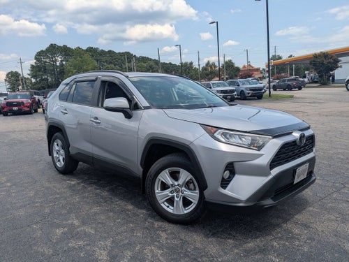 2020 Toyota RAV4 XLE