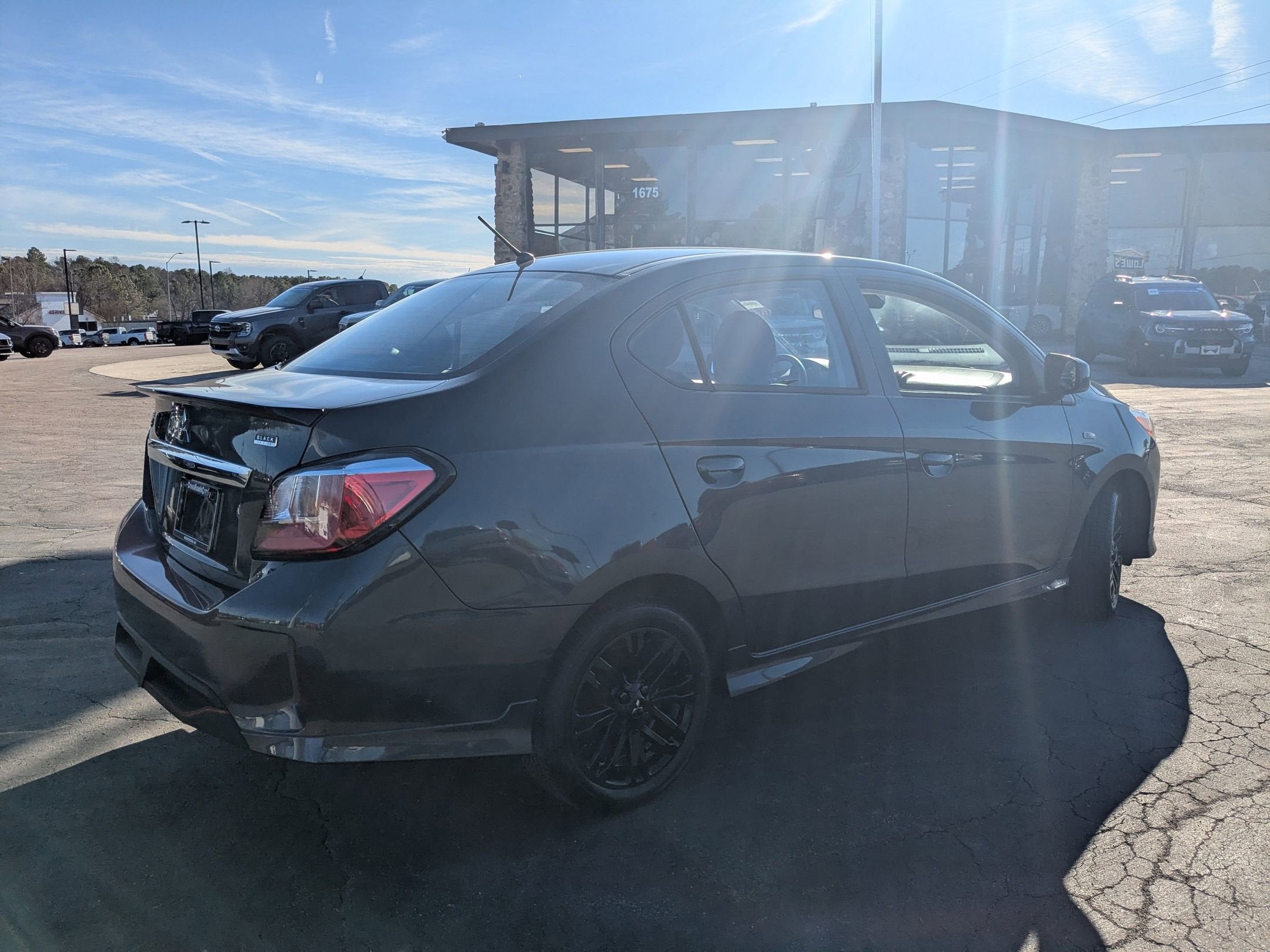 2024 Mitsubishi Mirage G4 LE