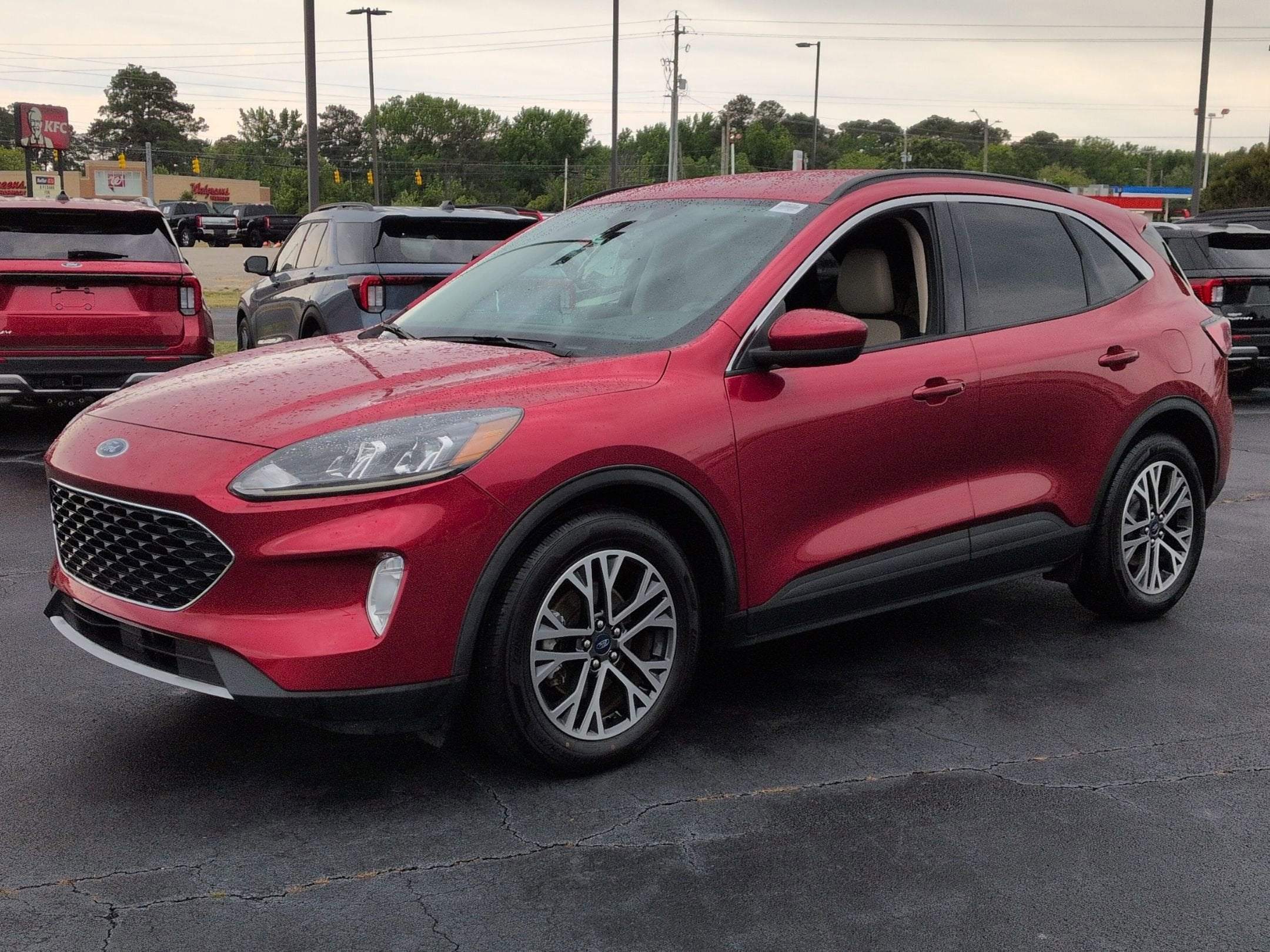 2020 Ford Escape SEL