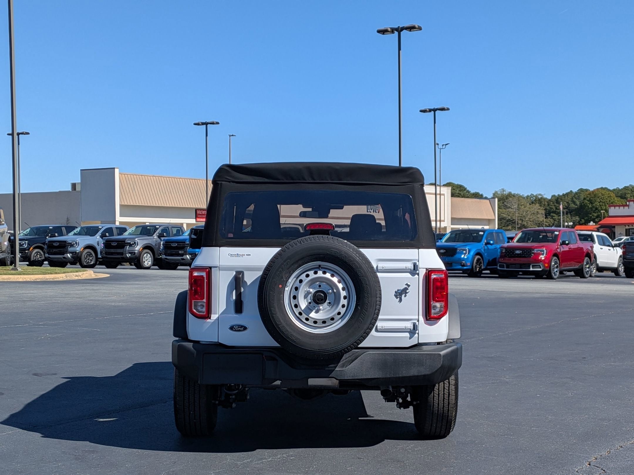 2025 Ford Bronco Base