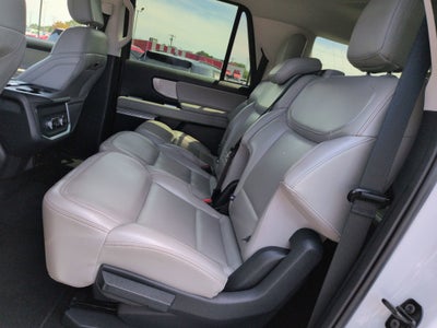2025 Ford Expedition Max Active