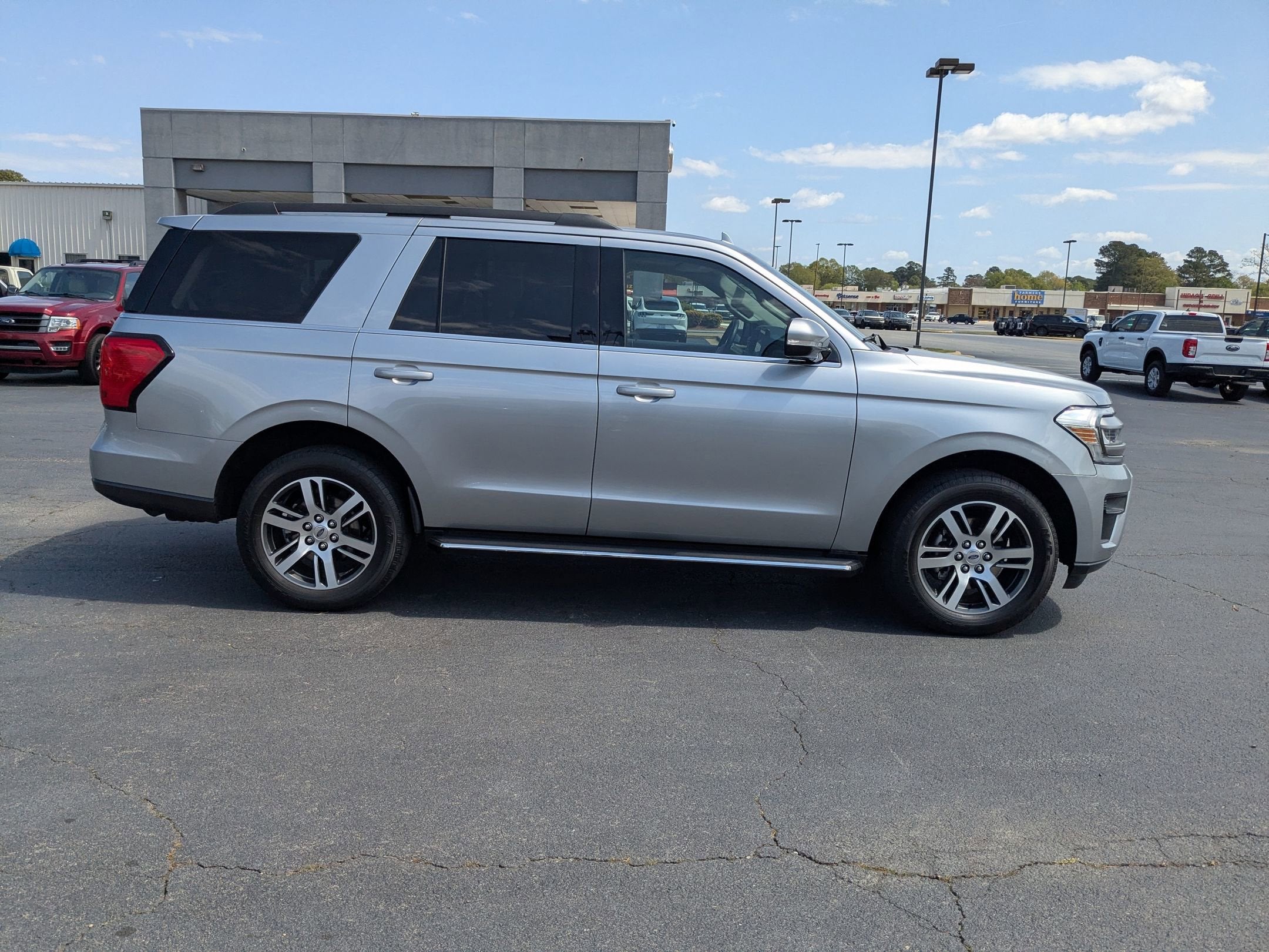2023 Ford Expedition XLT