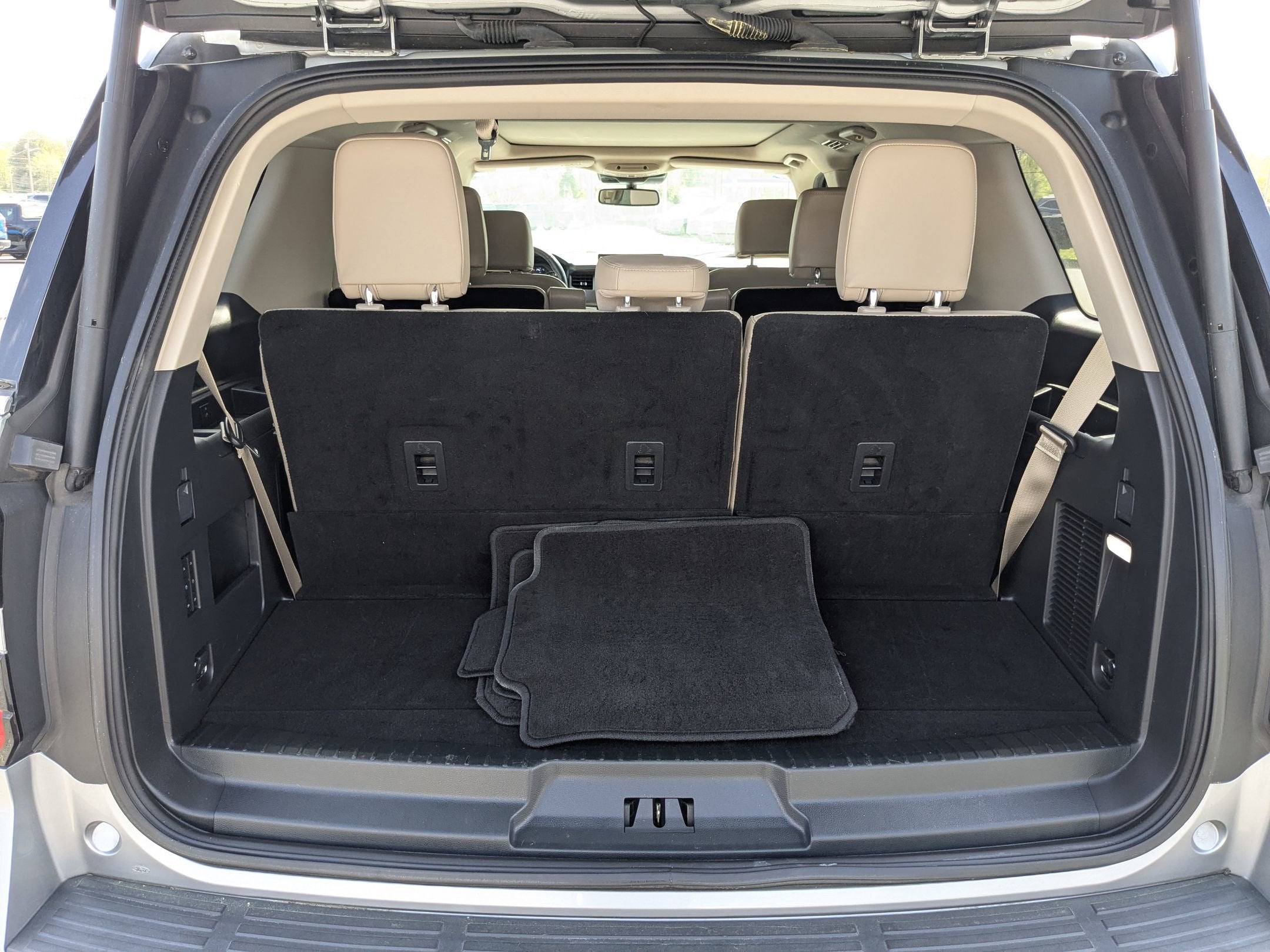 2023 Ford Expedition XLT