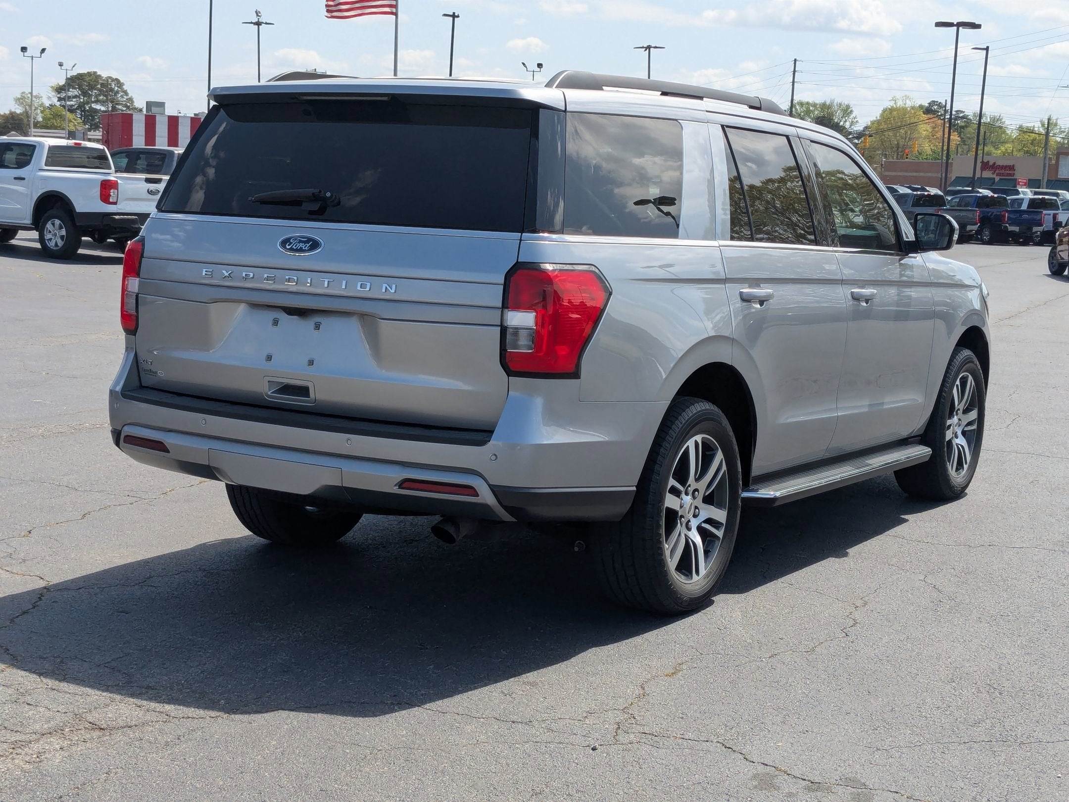 2023 Ford Expedition XLT