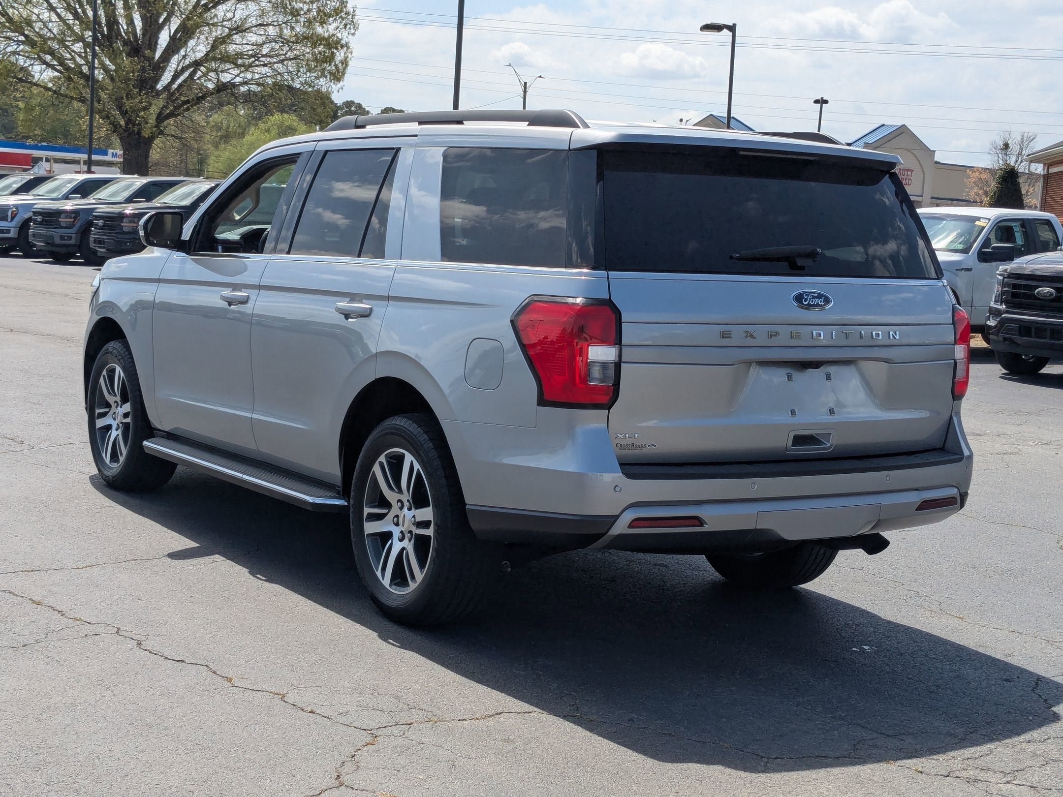 2023 Ford Expedition XLT