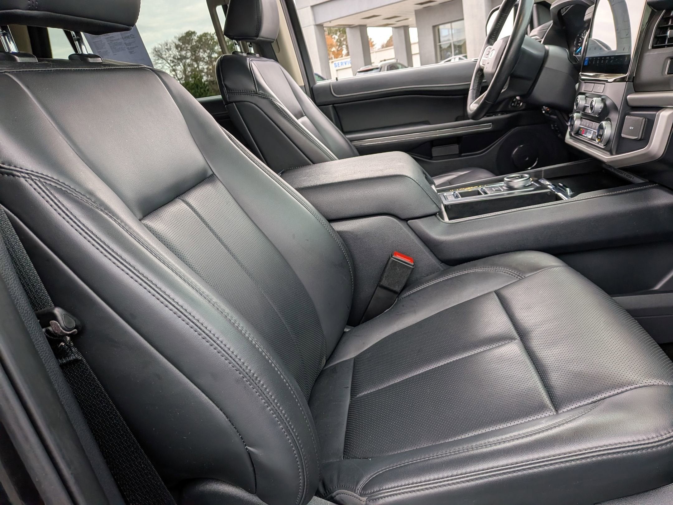 2022 Ford Expedition XLT