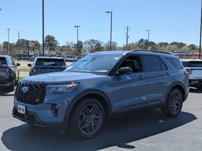 2025 Ford Explorer ST