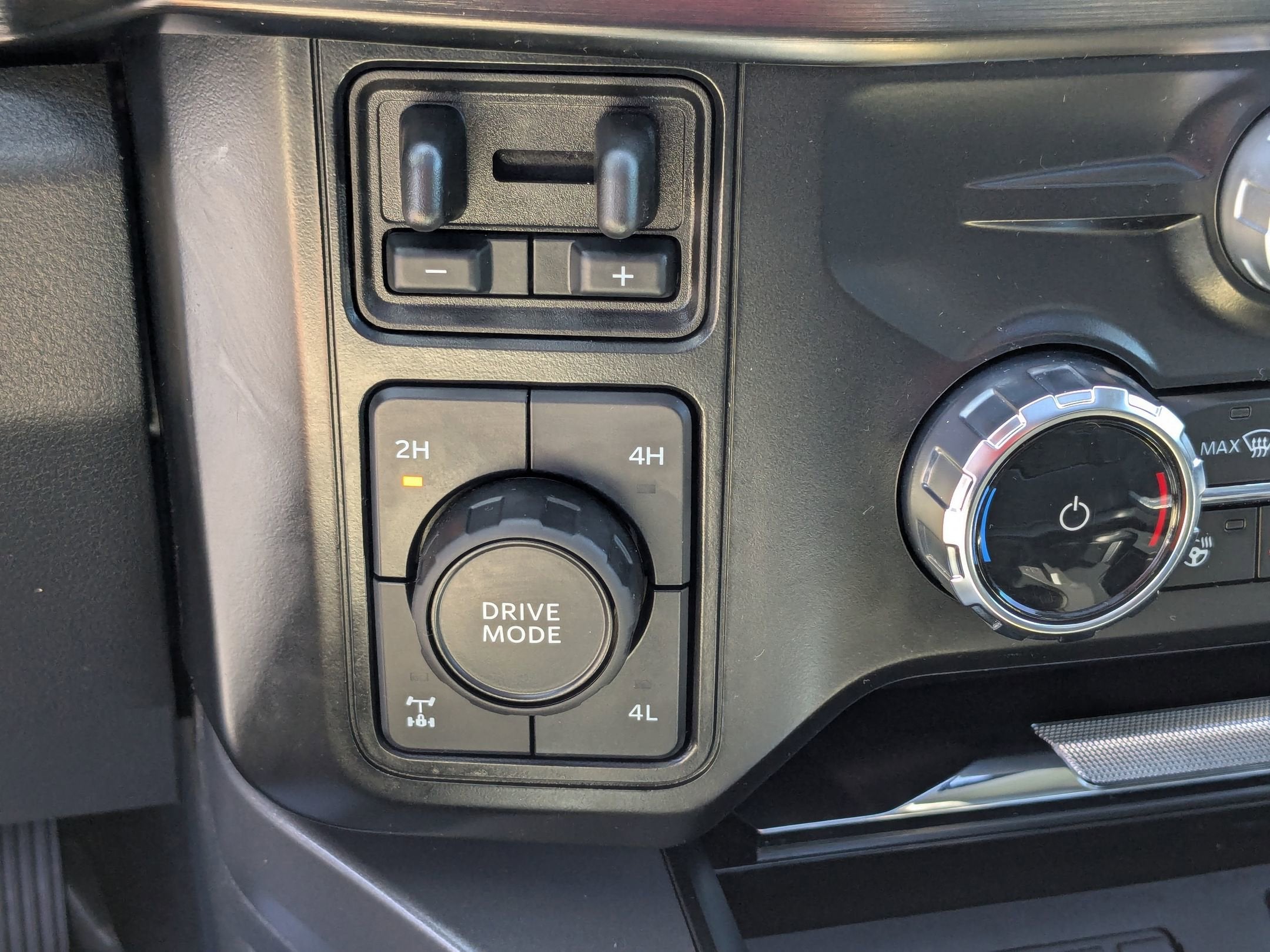 2024 Ford Super Duty F-250 SRW LARIAT