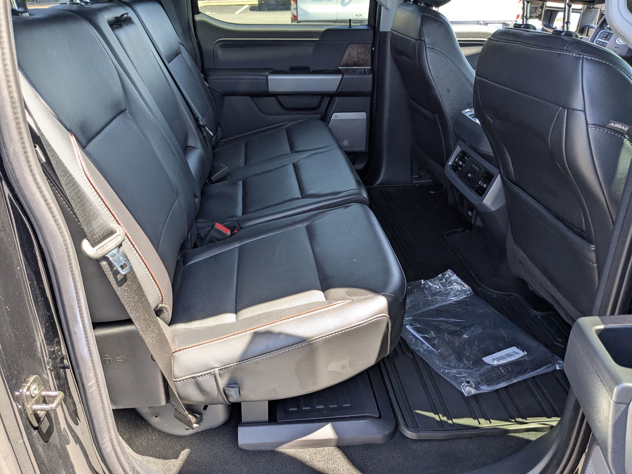 2024 Ford Super Duty F-250 SRW LARIAT
