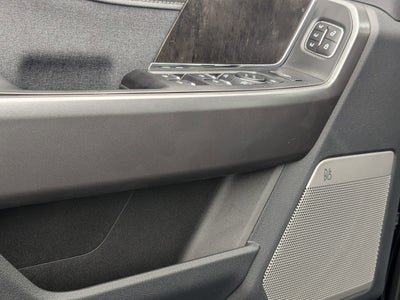 2025 Ford Super Duty F-350 SRW LARIAT