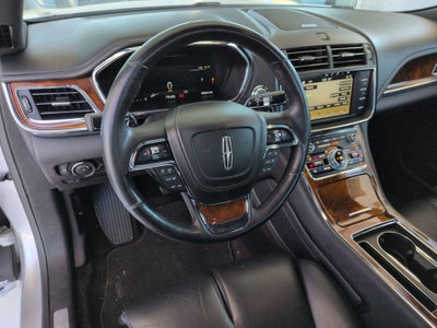 2017 Lincoln Continental Select