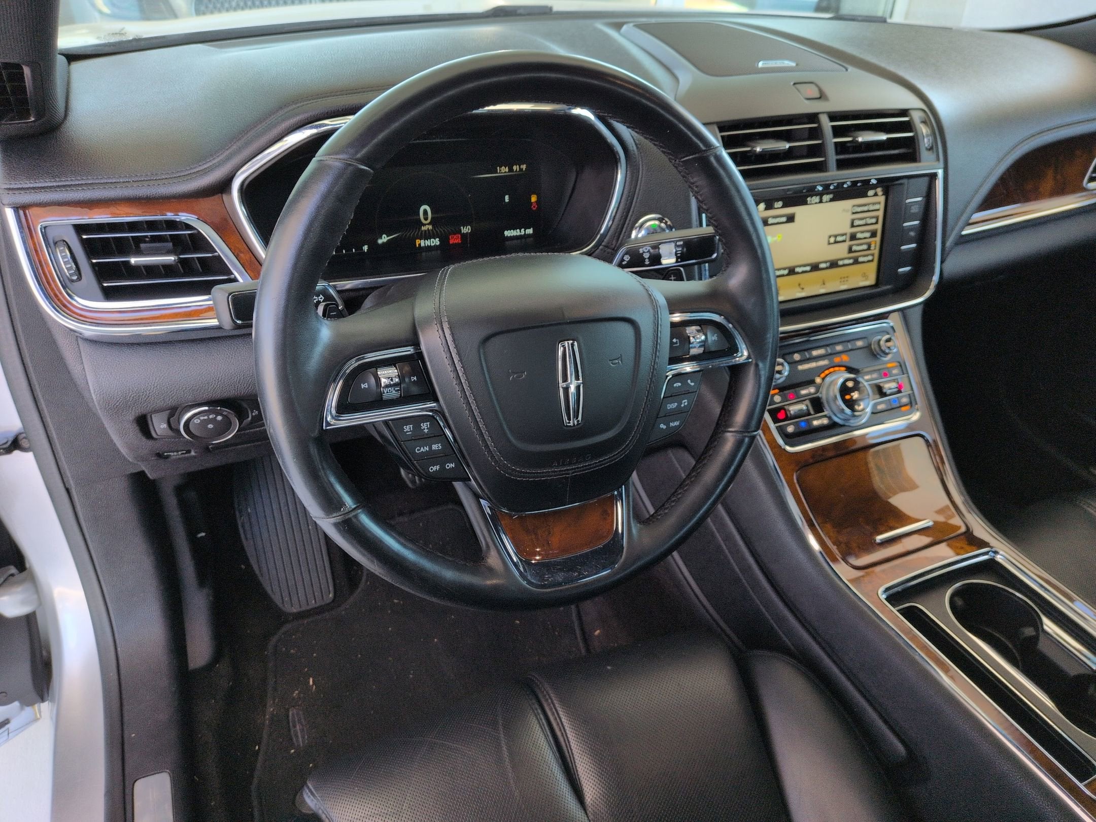 2017 Lincoln Continental Select