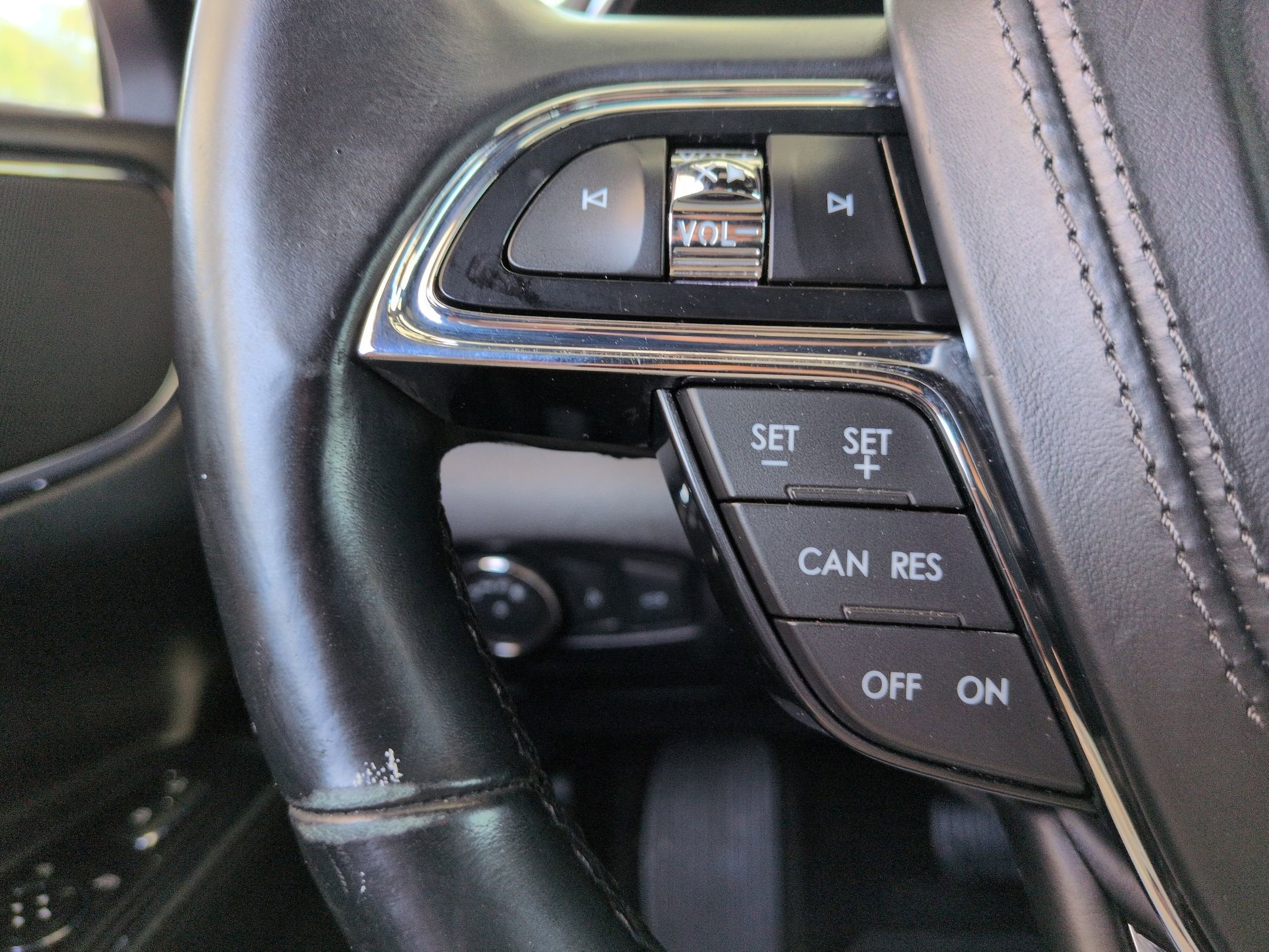 2017 Lincoln Continental Select