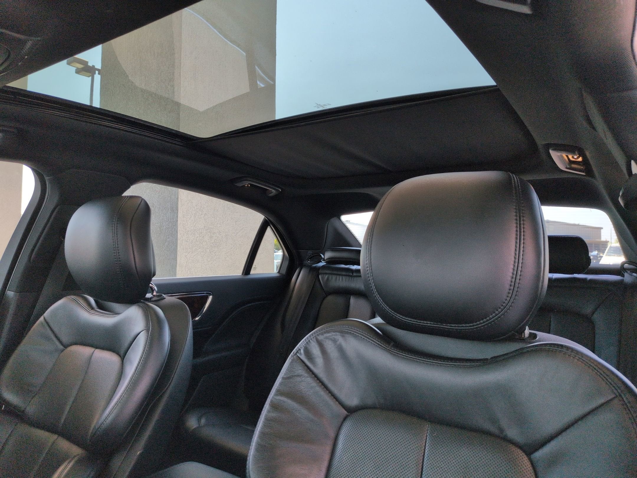 2017 Lincoln Continental Select