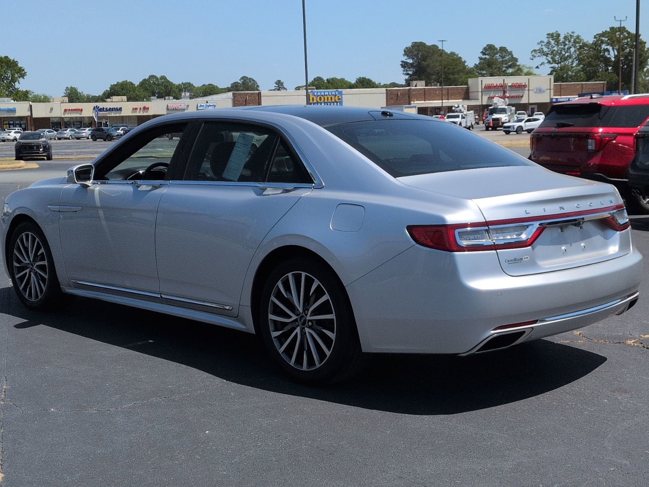 2017 Lincoln Continental Select