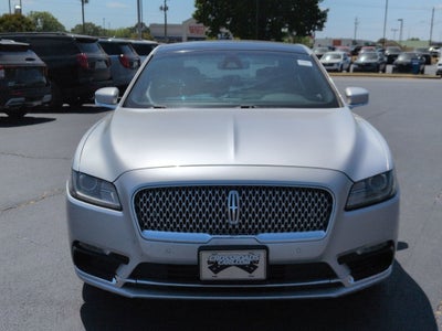 2017 Lincoln Continental Select