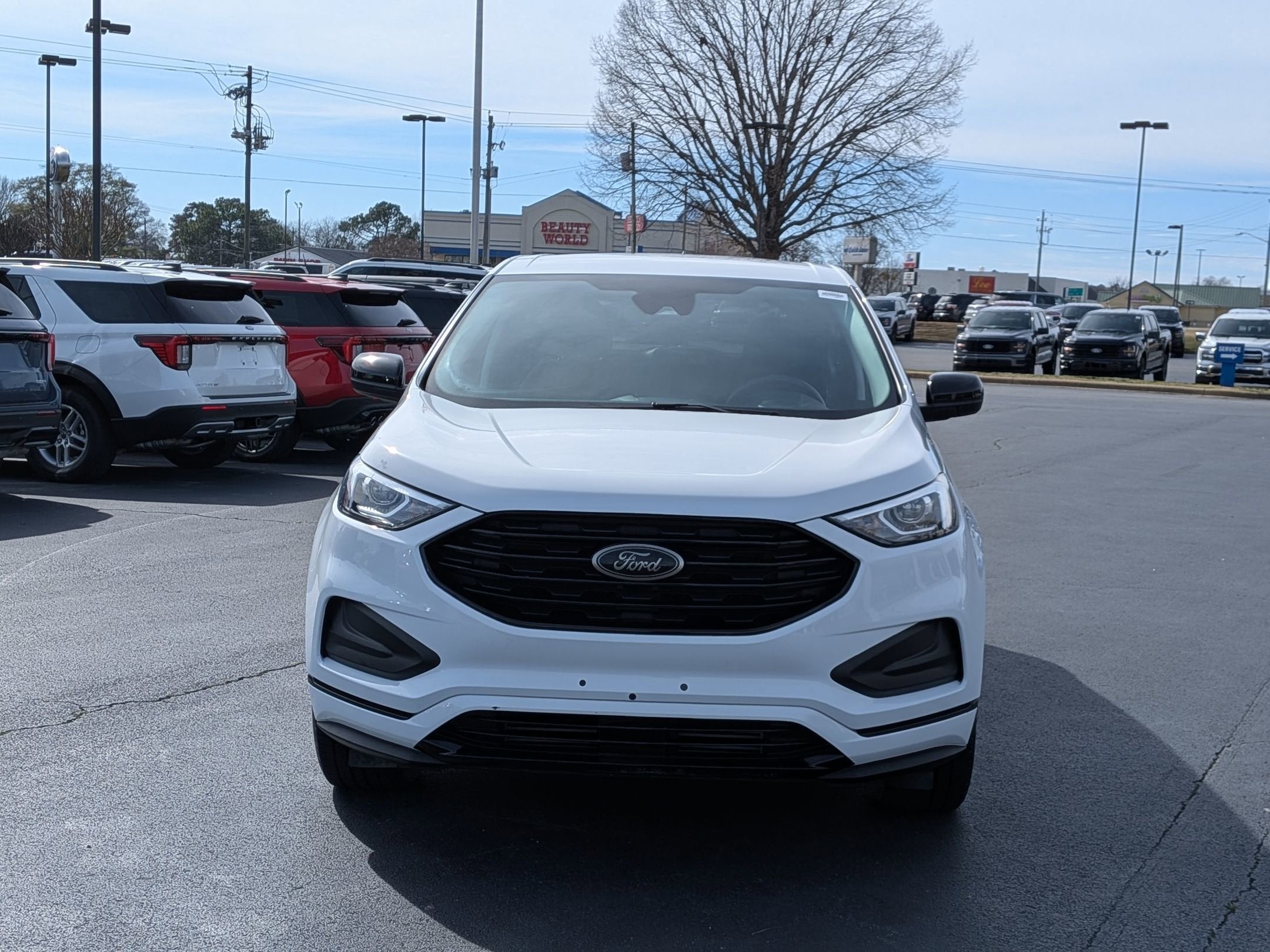 2022 Ford Edge SE
