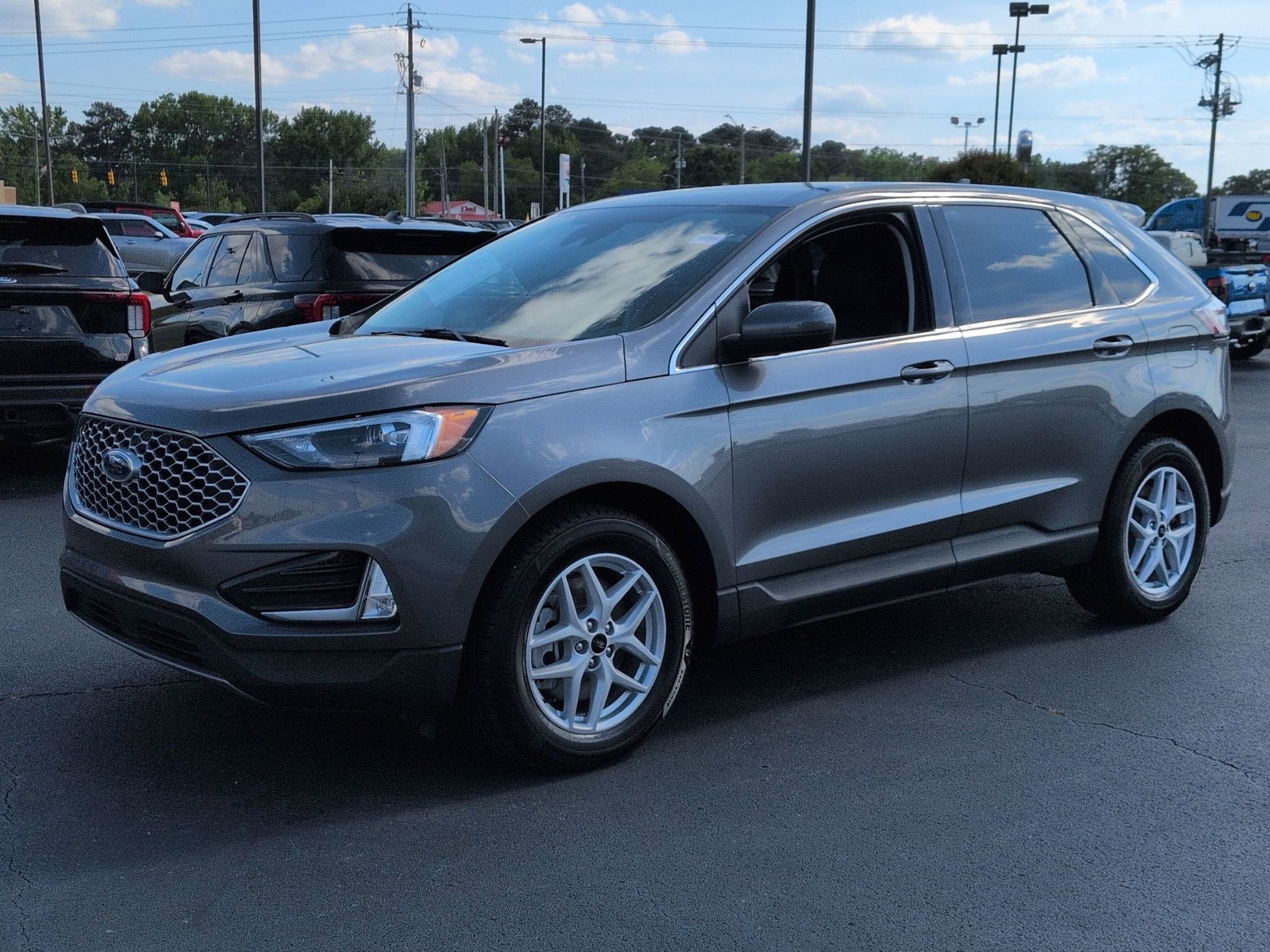 2023 Ford Edge SEL