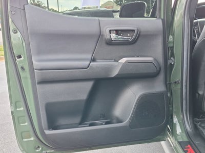 2022 Toyota Tacoma 4WD TRD Off Road