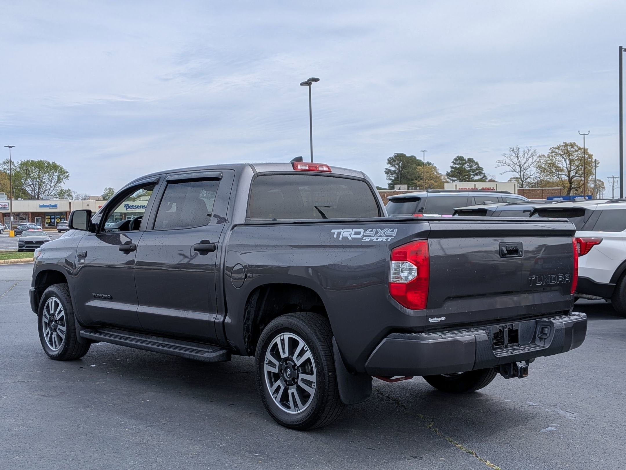 2020 Toyota Tundra 4WD SR5