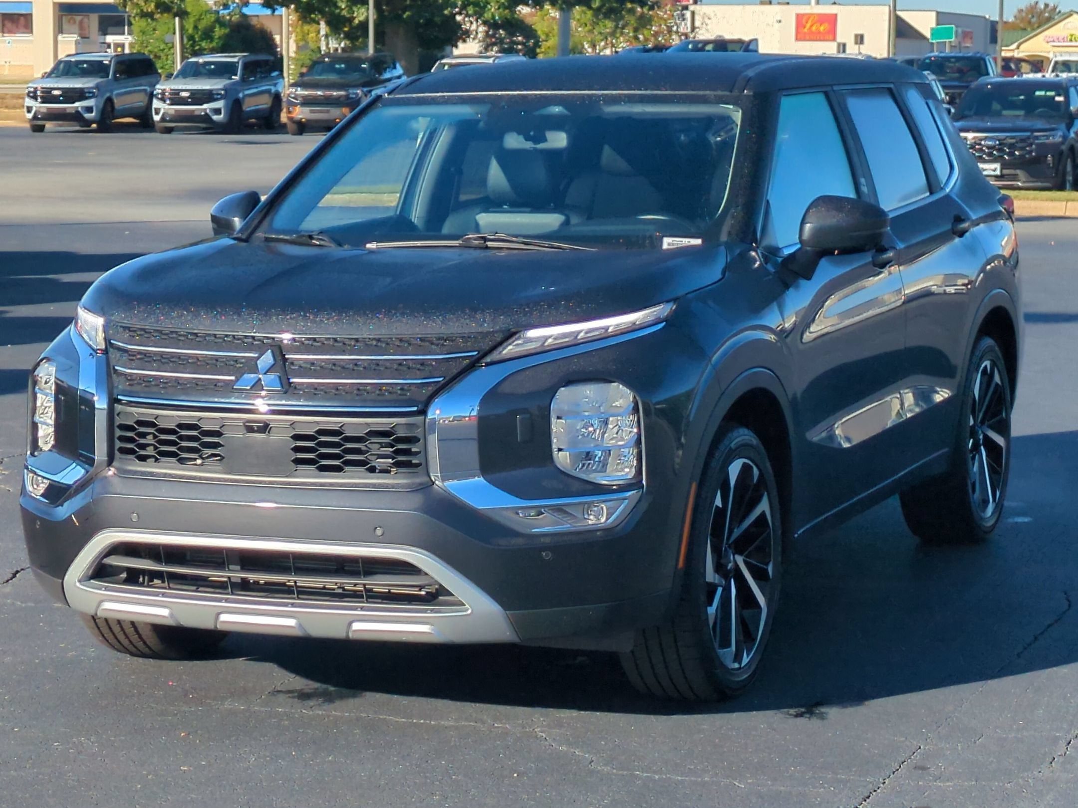 2024 Mitsubishi Outlander SE Black Edition