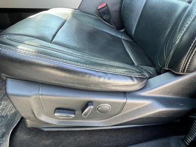 2017 Ford Super Duty F-350 DRW Lariat