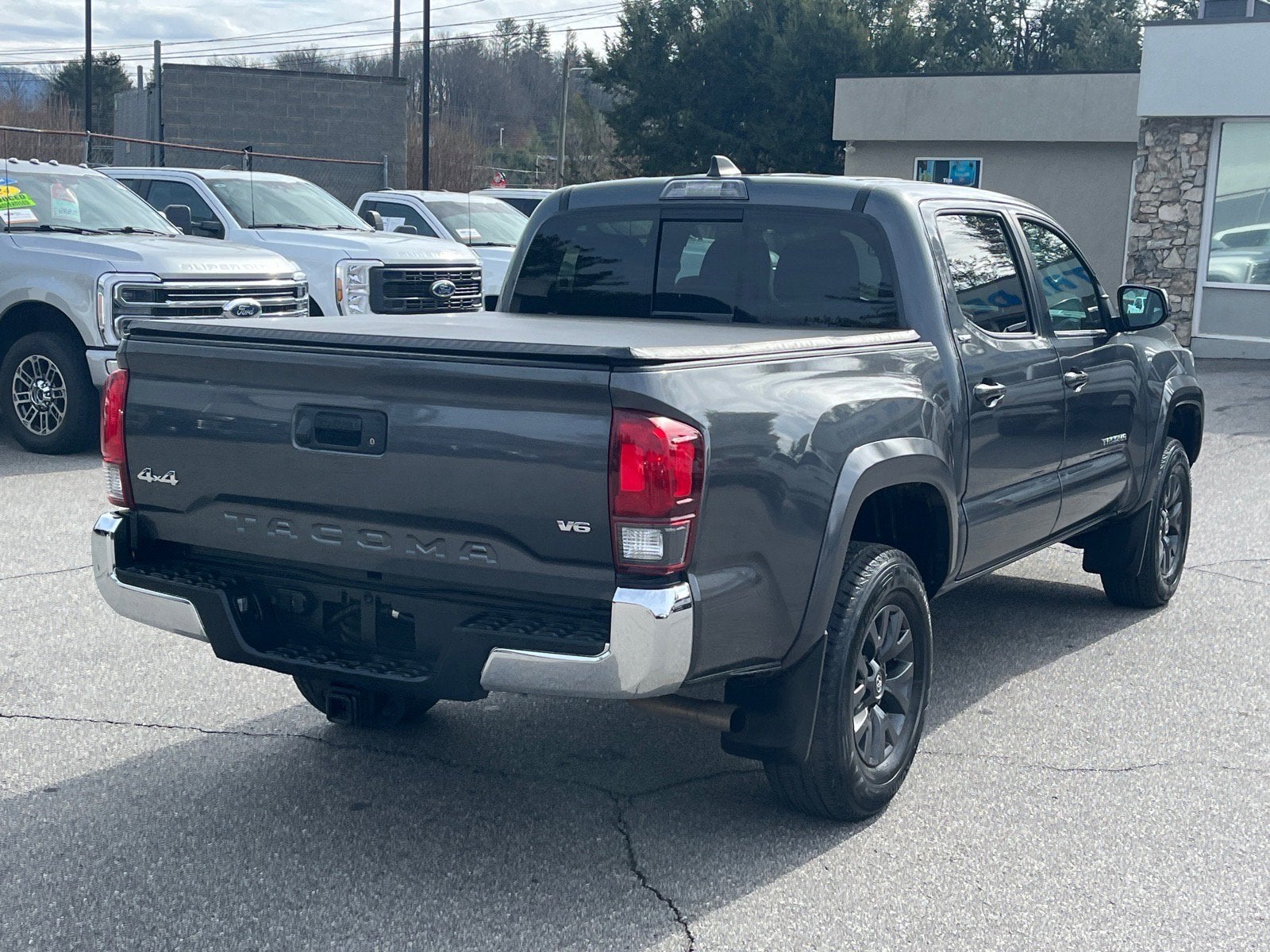 2020 Toyota Tacoma 4WD SR5